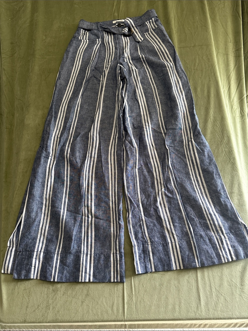 #965 Anthropologie Navy and White Striped Wide-Leg Pants